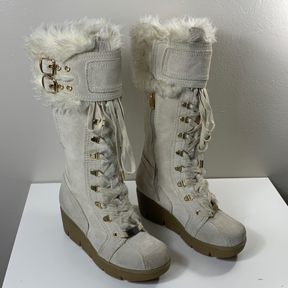Aldo Brown Leather Suede Faux Fur Wedge Heel
Boots size 7.5 Euro 38